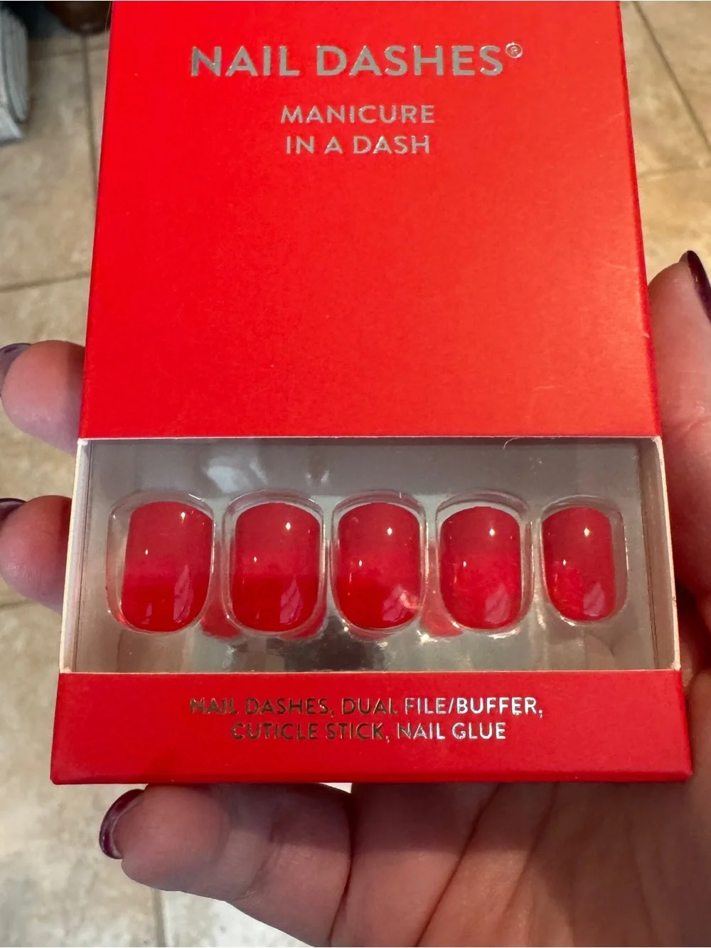 NIB Red Aspen Tulips for Tiffani Press-On Nail Dashes